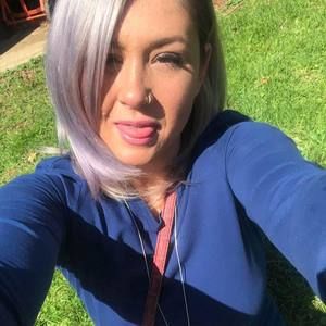 Meet your Posher, Erika